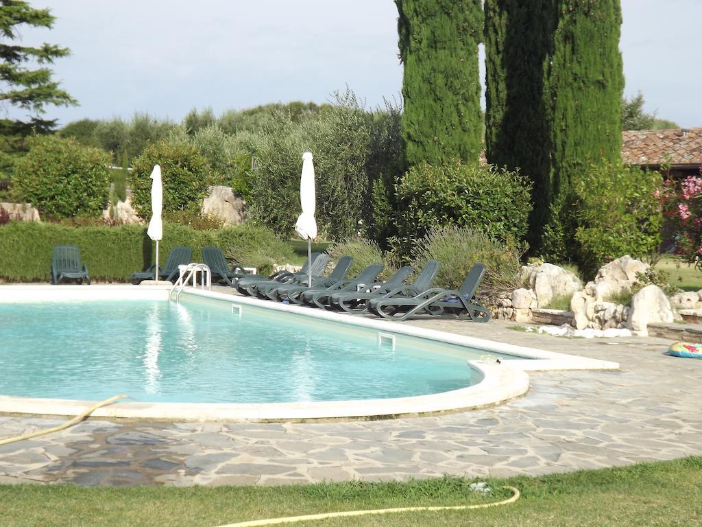 Отель Agriturismo Il Canto Della Gallina Villastrada  Экстерьер фото